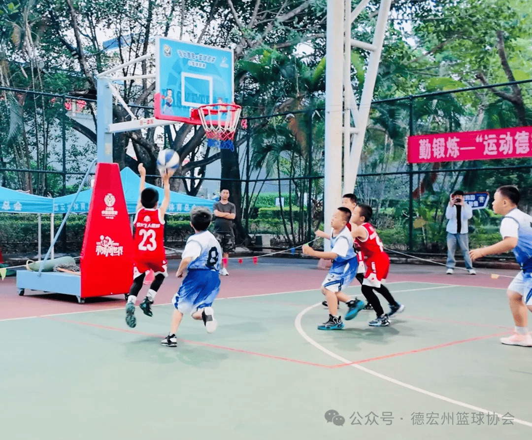 开云官网-包含城市篮球联合会推动区域篮球运动提档升级，打造品牌赛事的词条